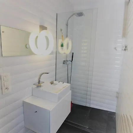 Appartement Luxueus 100 Stappen Zee En Ostende